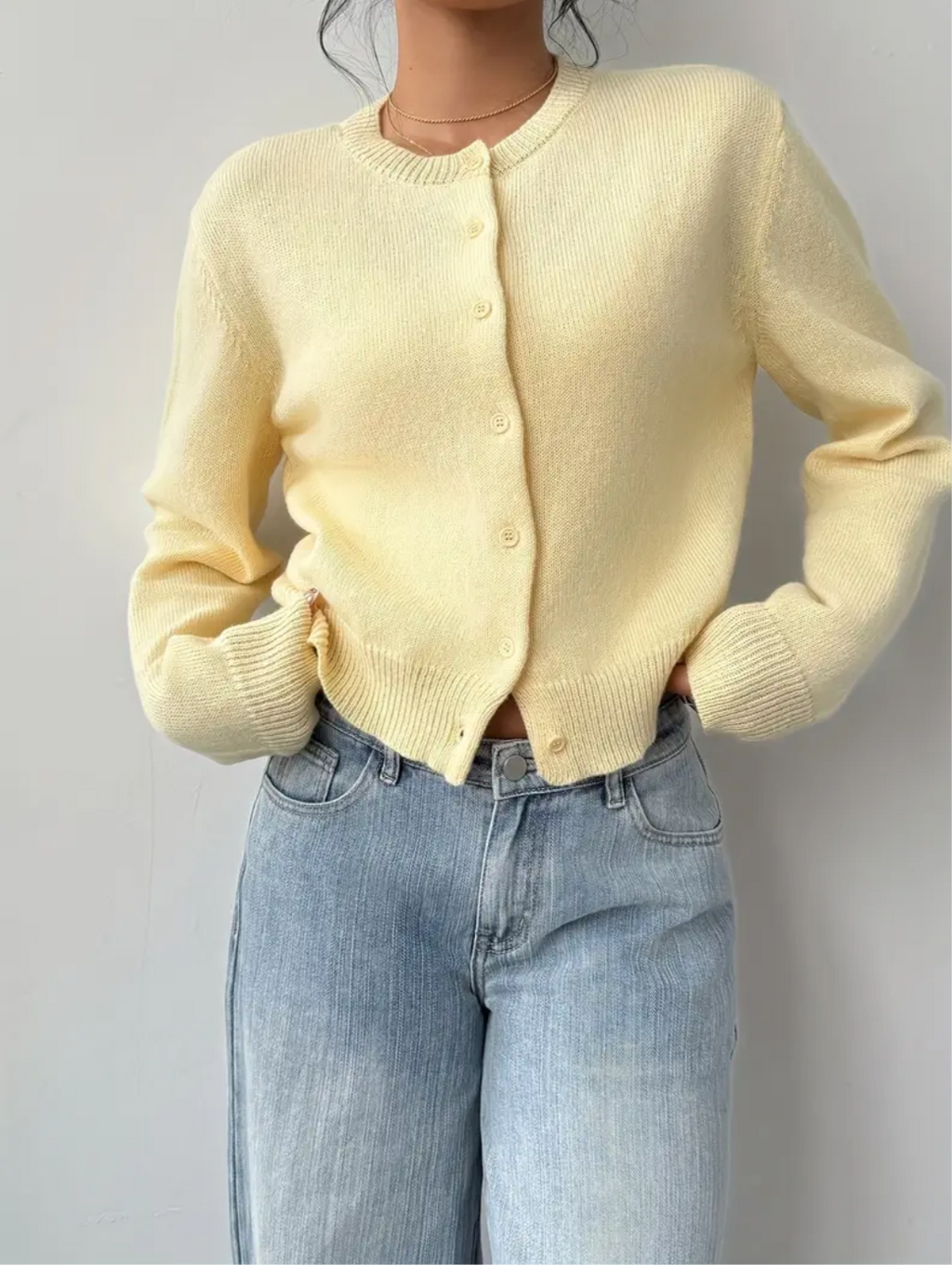 Uzun Kollu Düğmeli Hırka