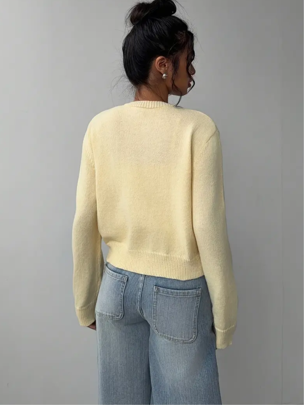 Uzun Kollu Düğmeli Hırka