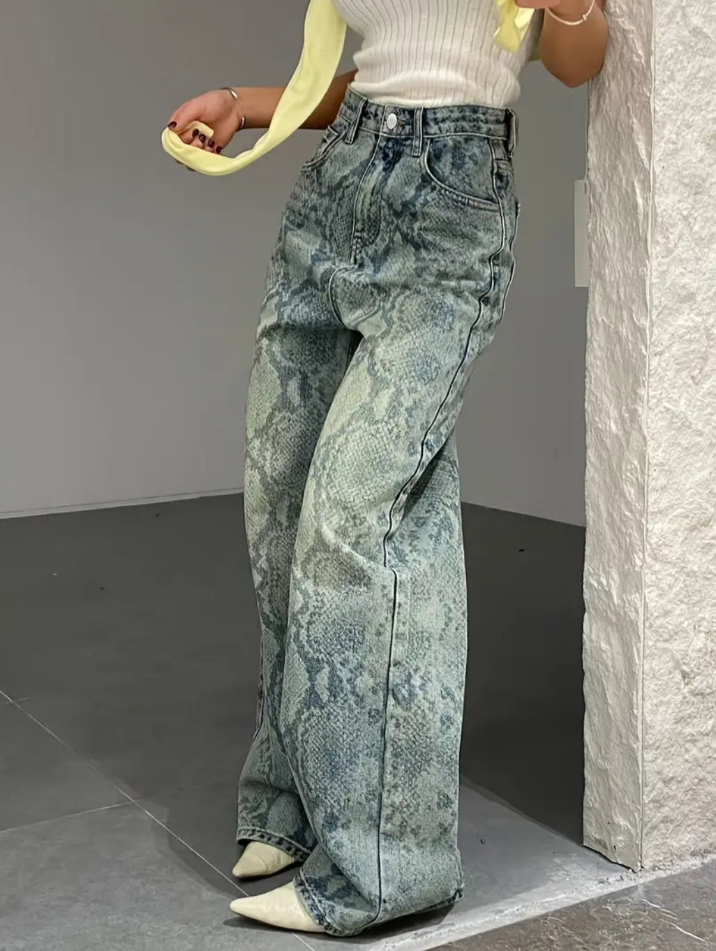 Yılan Desenli Kot Pantolon