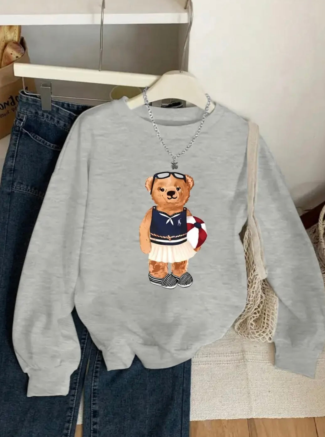 Ayıcık Baskılı Sweatshirt